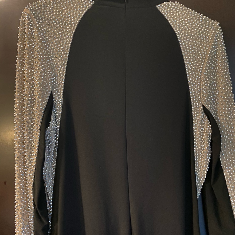 Dress - Picture 6 of 7